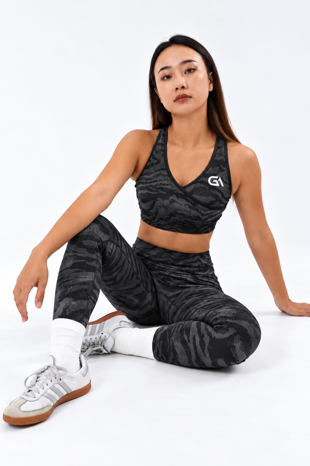 GA Patterned Wrap Sports Bra & Leggings Set